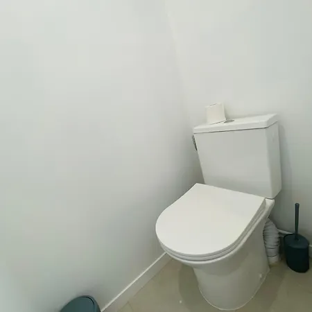 Et Centre A Pied, La Pinasse Est Maison Duplex Climatisee Avec Menage, Draps Et Serviettes Inclus Ferienhaus